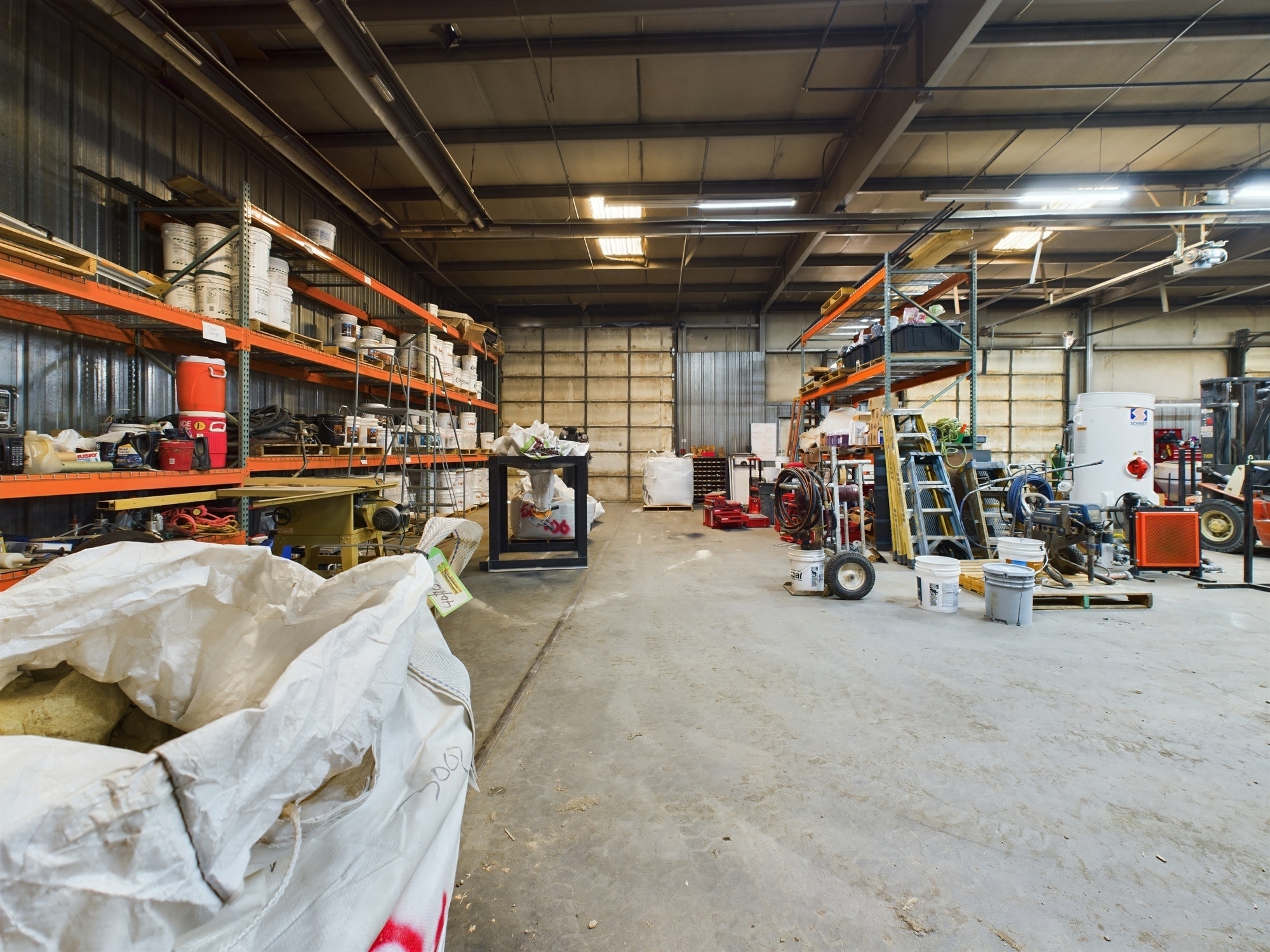 CAM03611G0-PR0038-STILL014