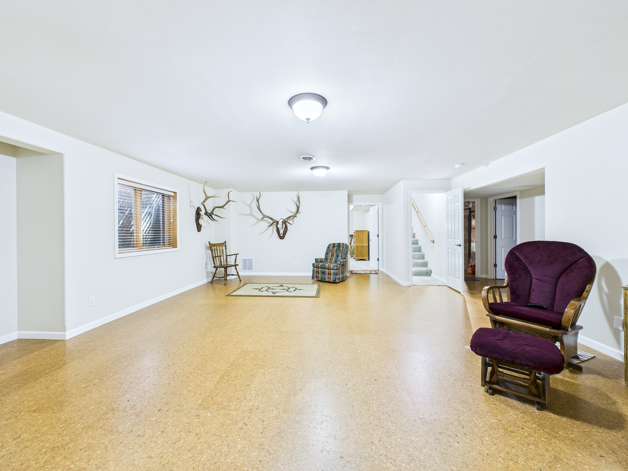 CAM03611G0-PR0105-STILL030