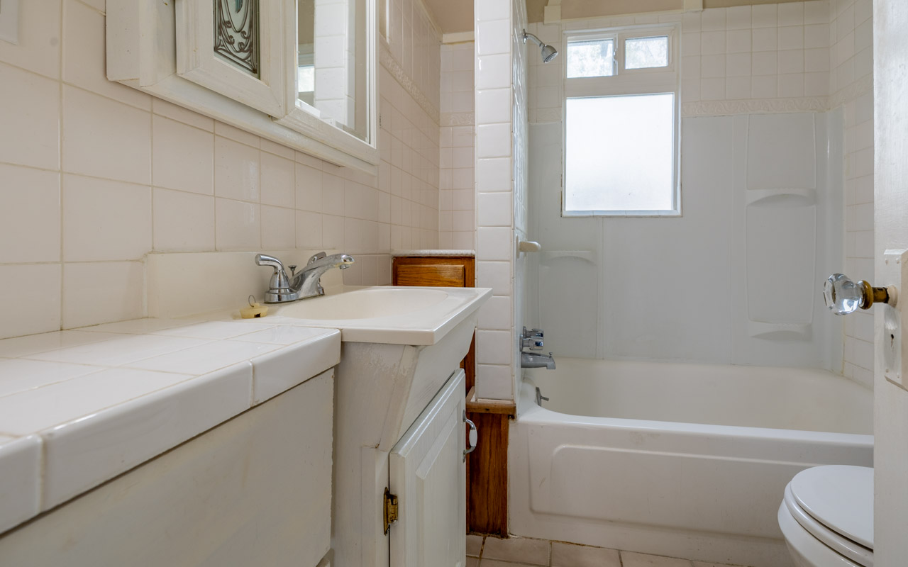 019A0232-HDR