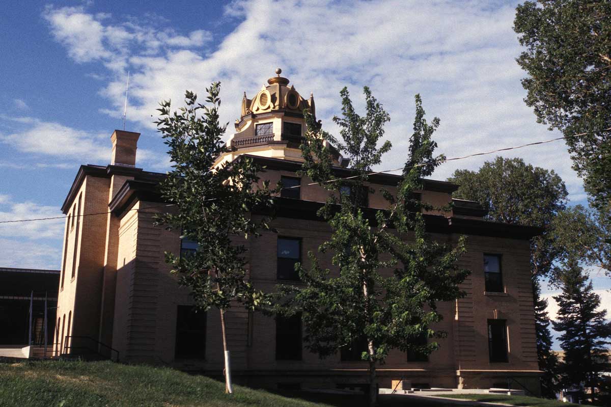 sheridan wy courthouse