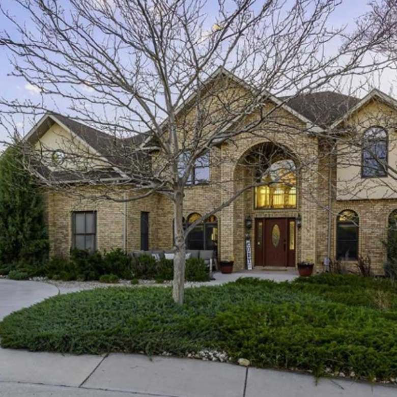 407 Indigo Circle, Cody Wyoming: A Custom Luxury Home with Heart Mountain Views